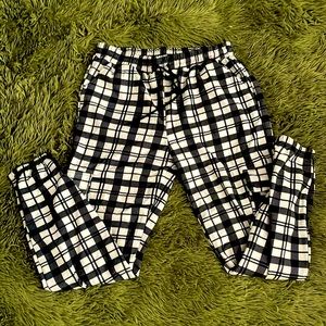 Black and white pied sweatpants